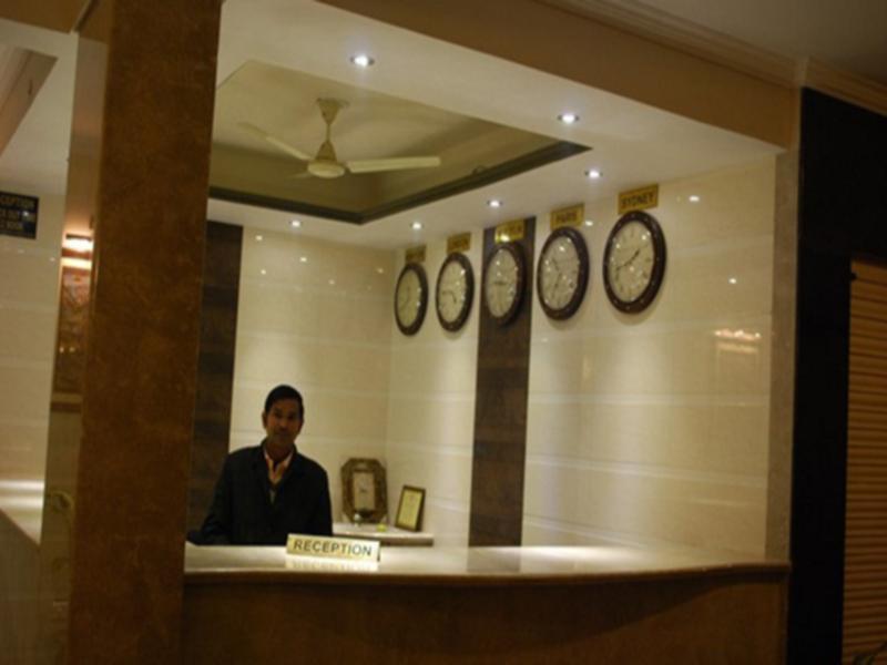 Amanda Crown Jaipur Hotel Kukas Екстериор снимка