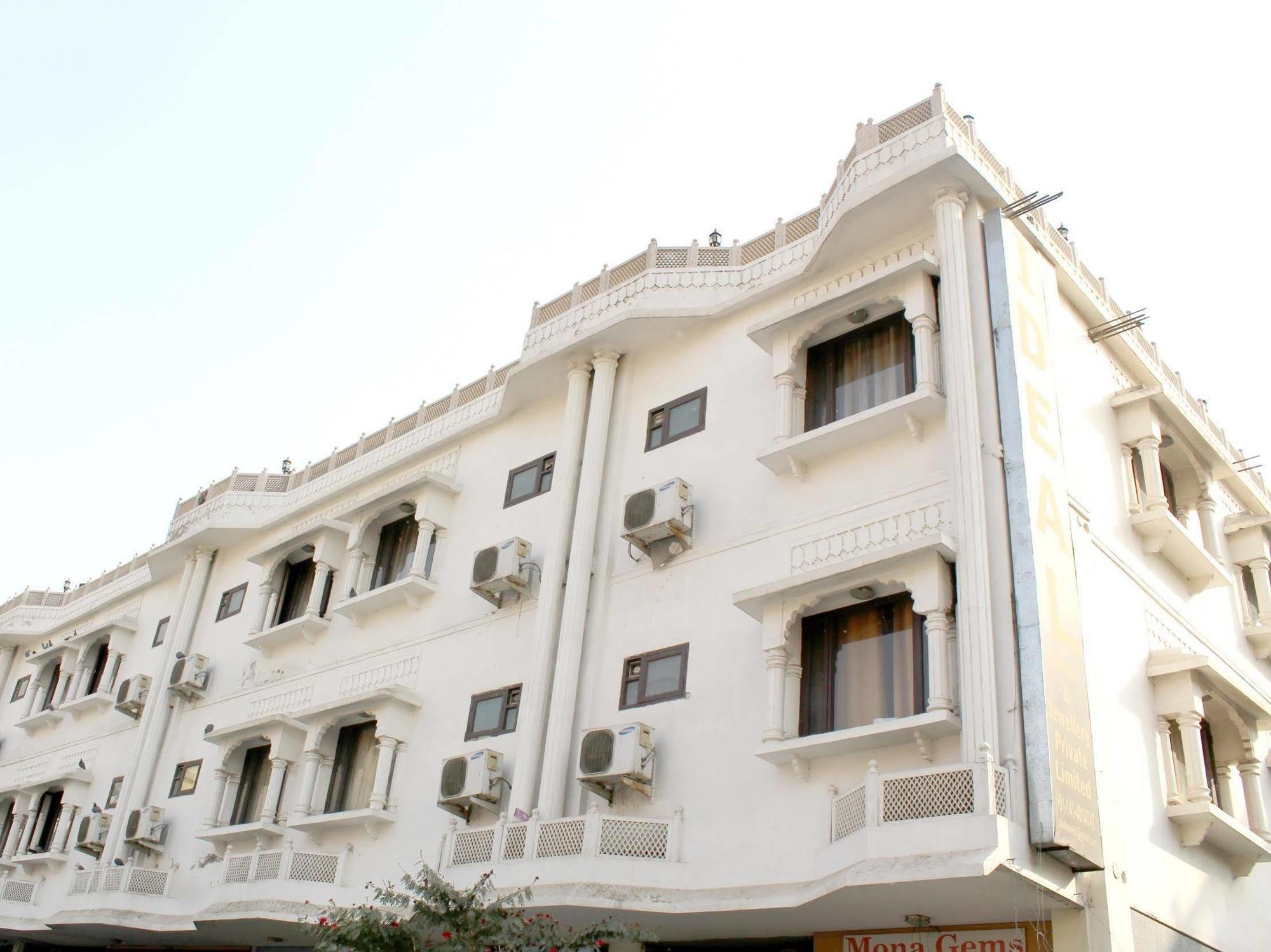 Amanda Crown Jaipur Hotel Kukas Екстериор снимка
